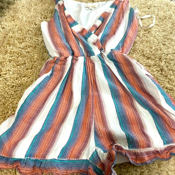 Romper - Picture 1 of 2